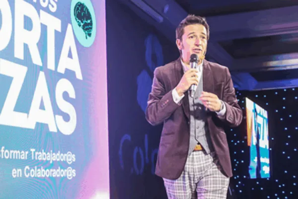 Rodrigo Saa, conferencista para eventos corporativos sobre Liderazgo Colaborativo