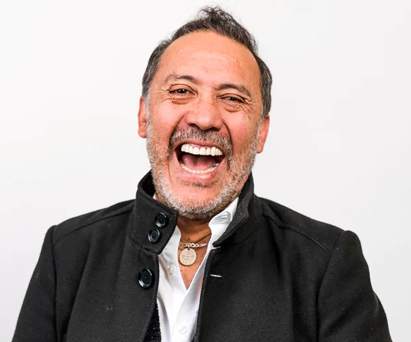 Emilio Torres — Conferencista de Alto Desempeño